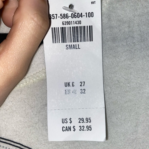 Hollister white long sleeve - Picture 4 of 6